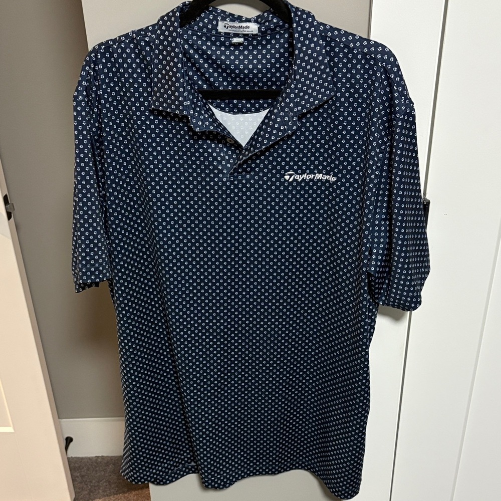 Peter Millar x TaylorMade Men's Polo in Dark Blue and White